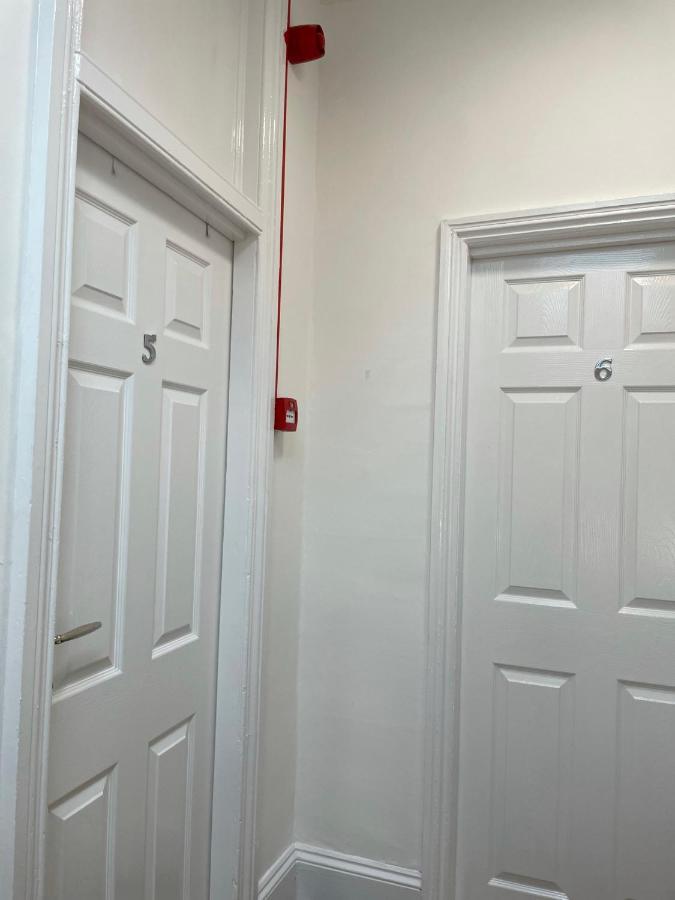 Citystays Rooms With Free Parking Liverpool Bagian luar foto
