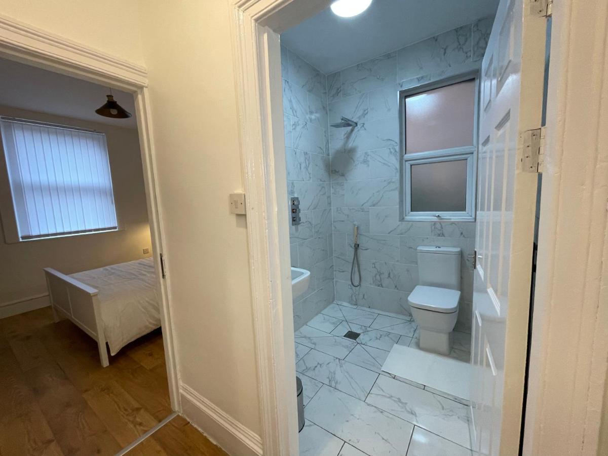 Citystays Rooms With Free Parking Liverpool Bagian luar foto