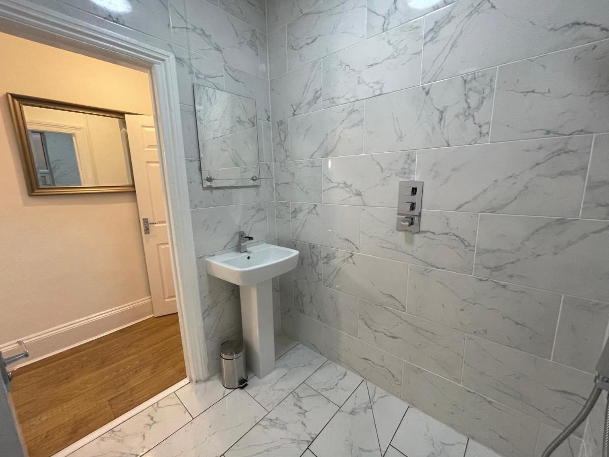 Citystays Rooms With Free Parking Liverpool Bagian luar foto